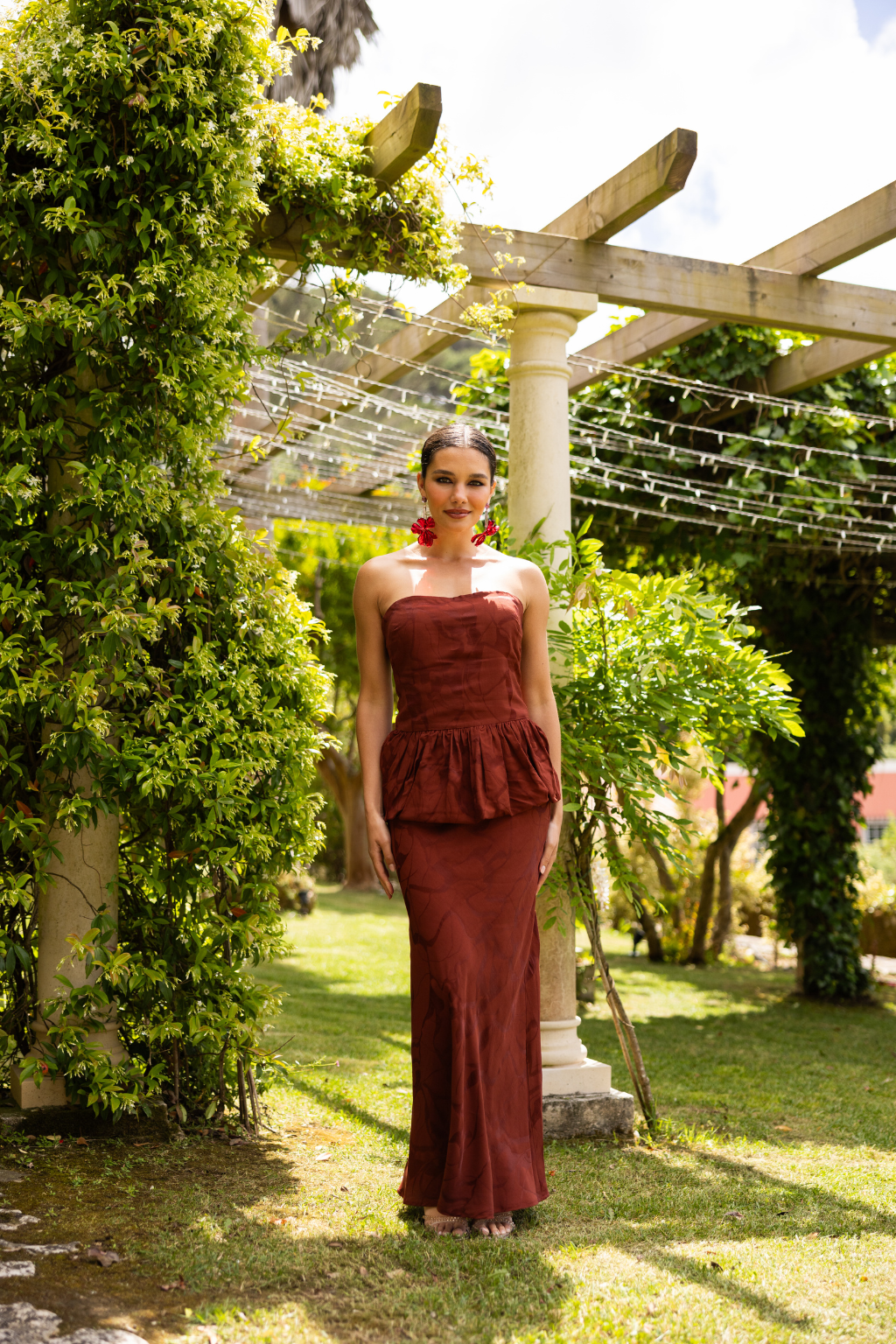 Matara Top, Mahogany